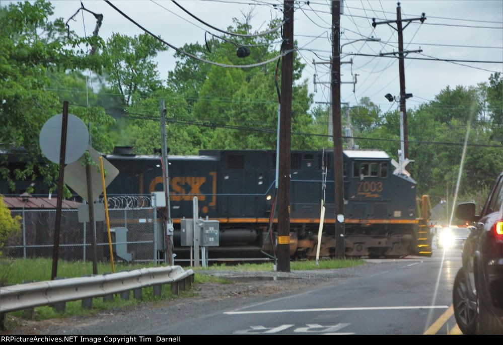 CSX 7003 on Q404